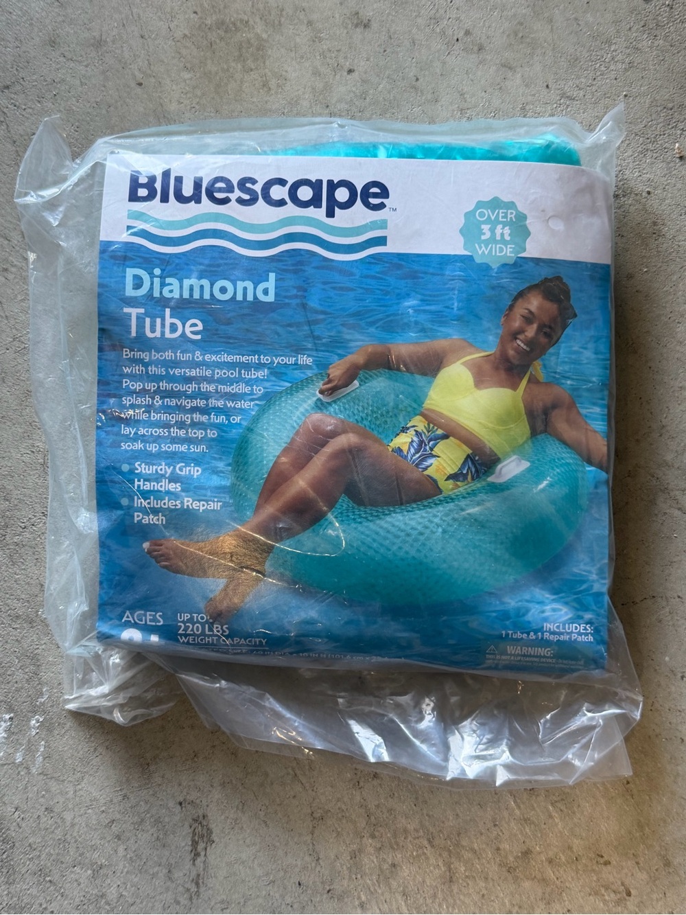 Bluescape Diamond Tube Pool Float